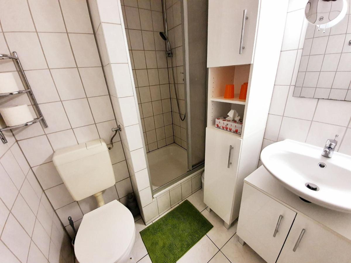 Pension Schuetze Daasdorf am Berge ภายนอก รูปภาพ