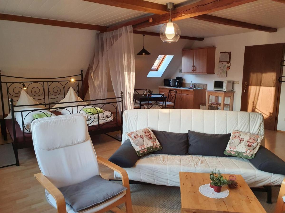 Pension Schuetze Daasdorf am Berge ภายนอก รูปภาพ