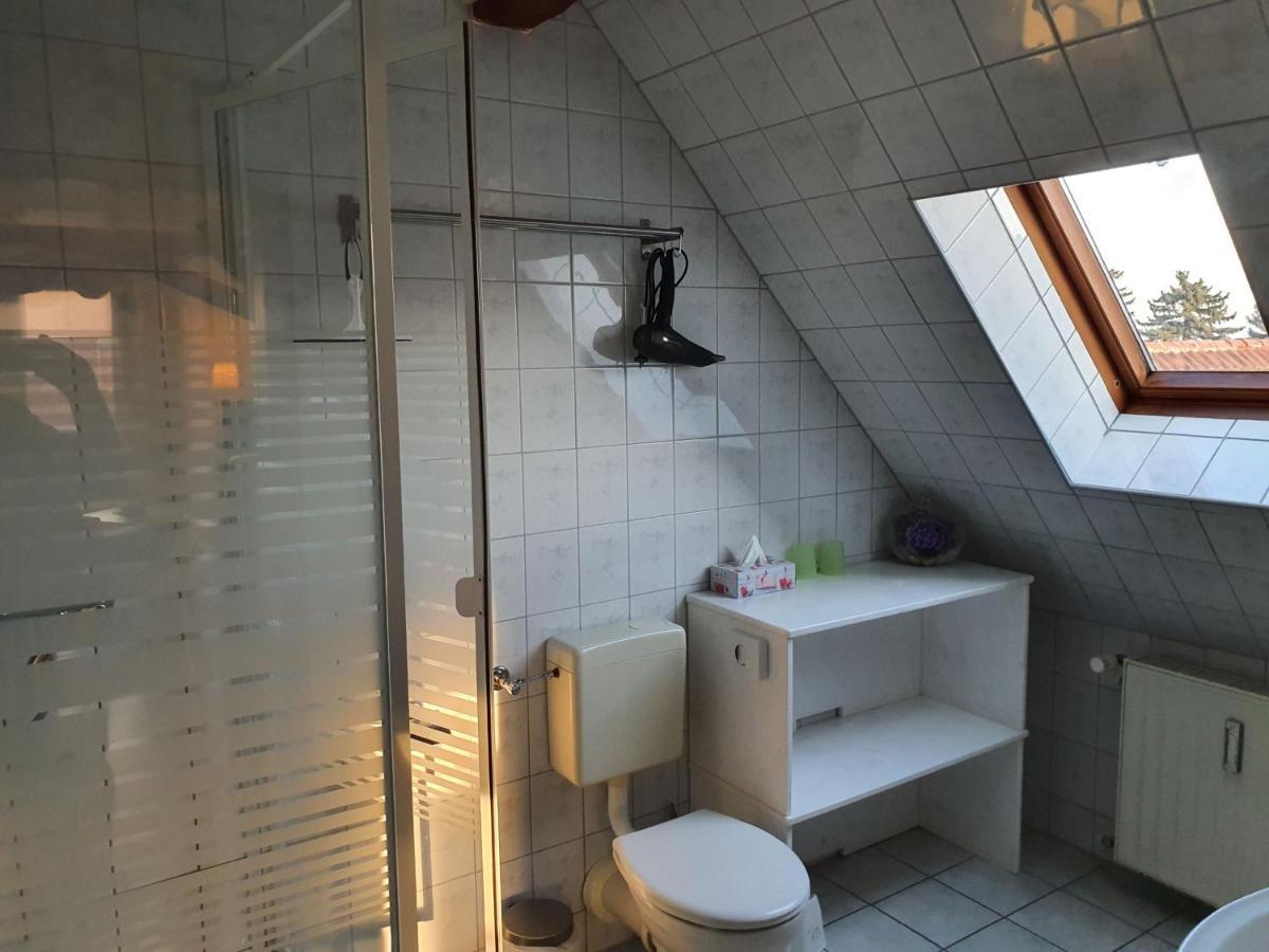 Pension Schuetze Daasdorf am Berge ภายนอก รูปภาพ