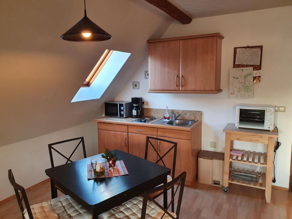 Pension Schuetze Daasdorf am Berge ภายนอก รูปภาพ